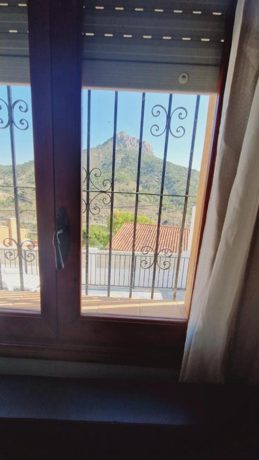 Maryvilla Zohra Calpe Eksteriør bilde